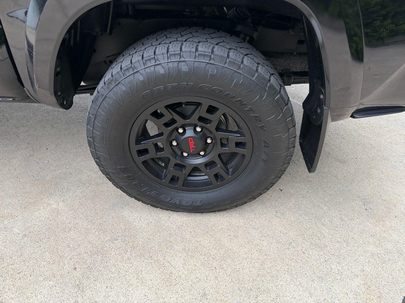 2017 Toyota Tacoma TRD Sport