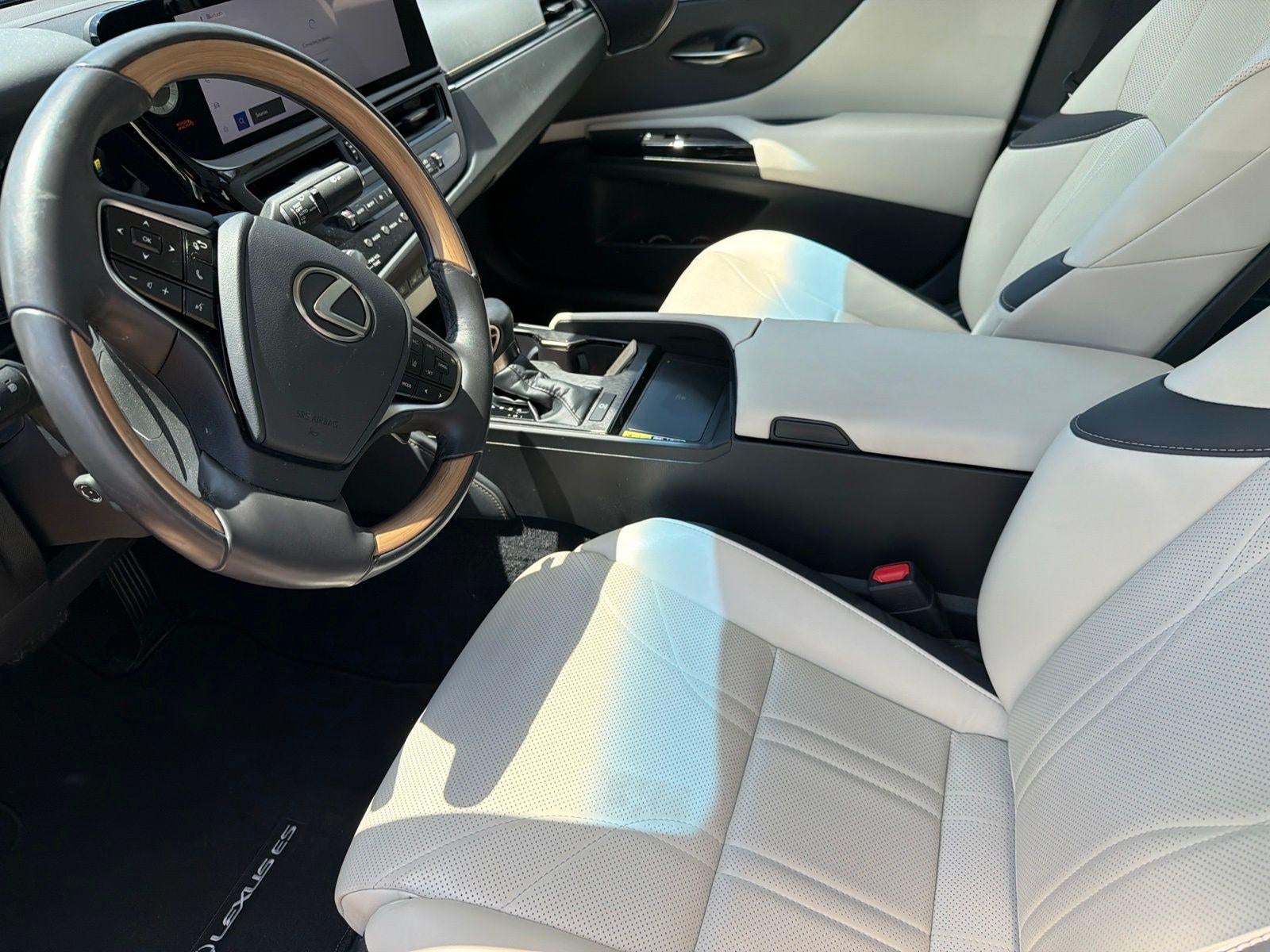 2024 Lexus ES 350 Ultra Luxury