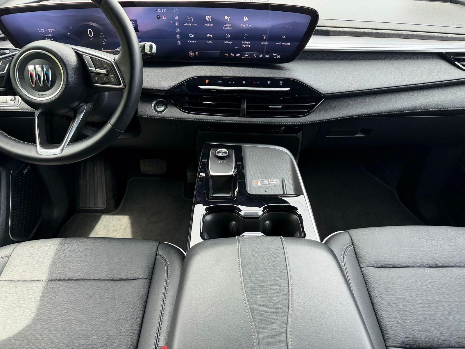 2025 Buick Enclave Base