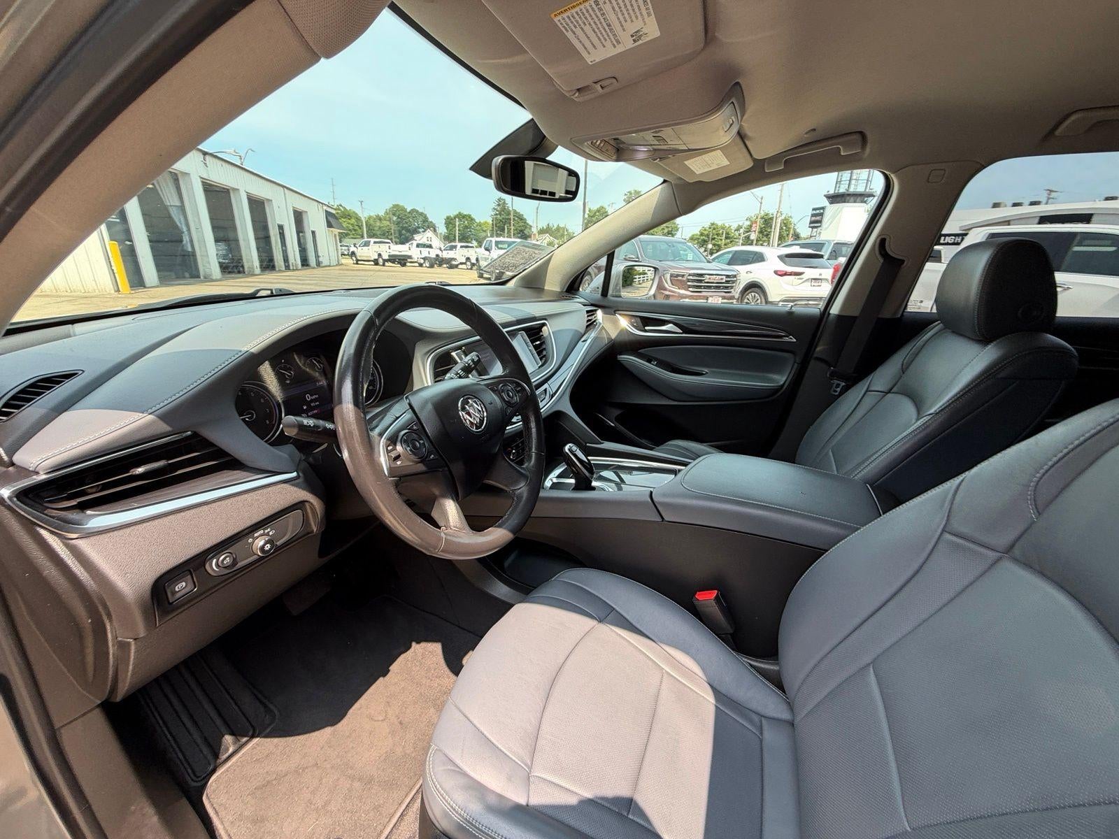2020 Buick Enclave Essence