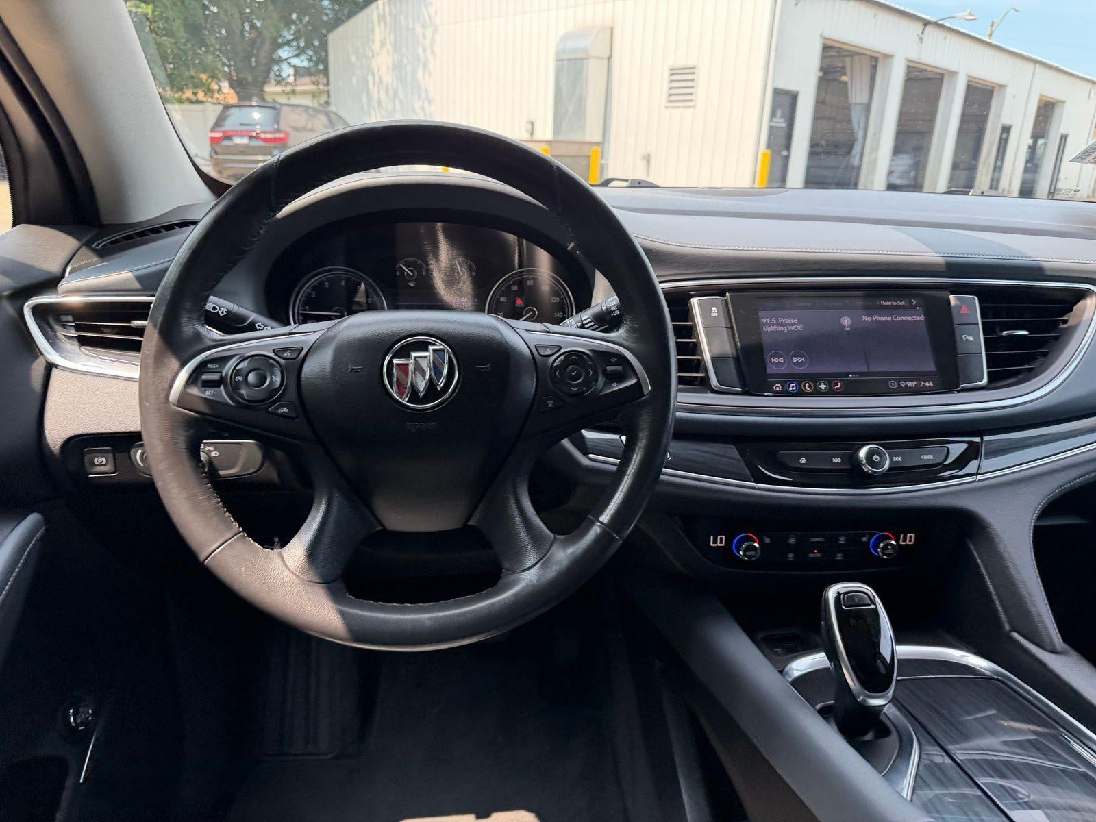 2020 Buick Enclave Essence