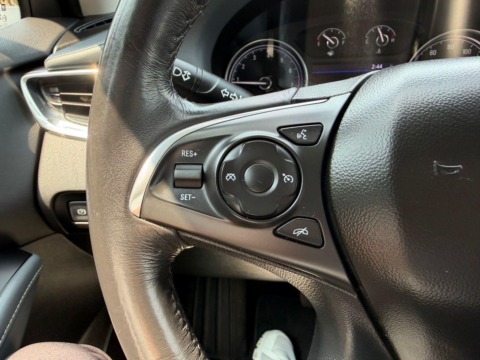 2020 Buick Enclave Essence