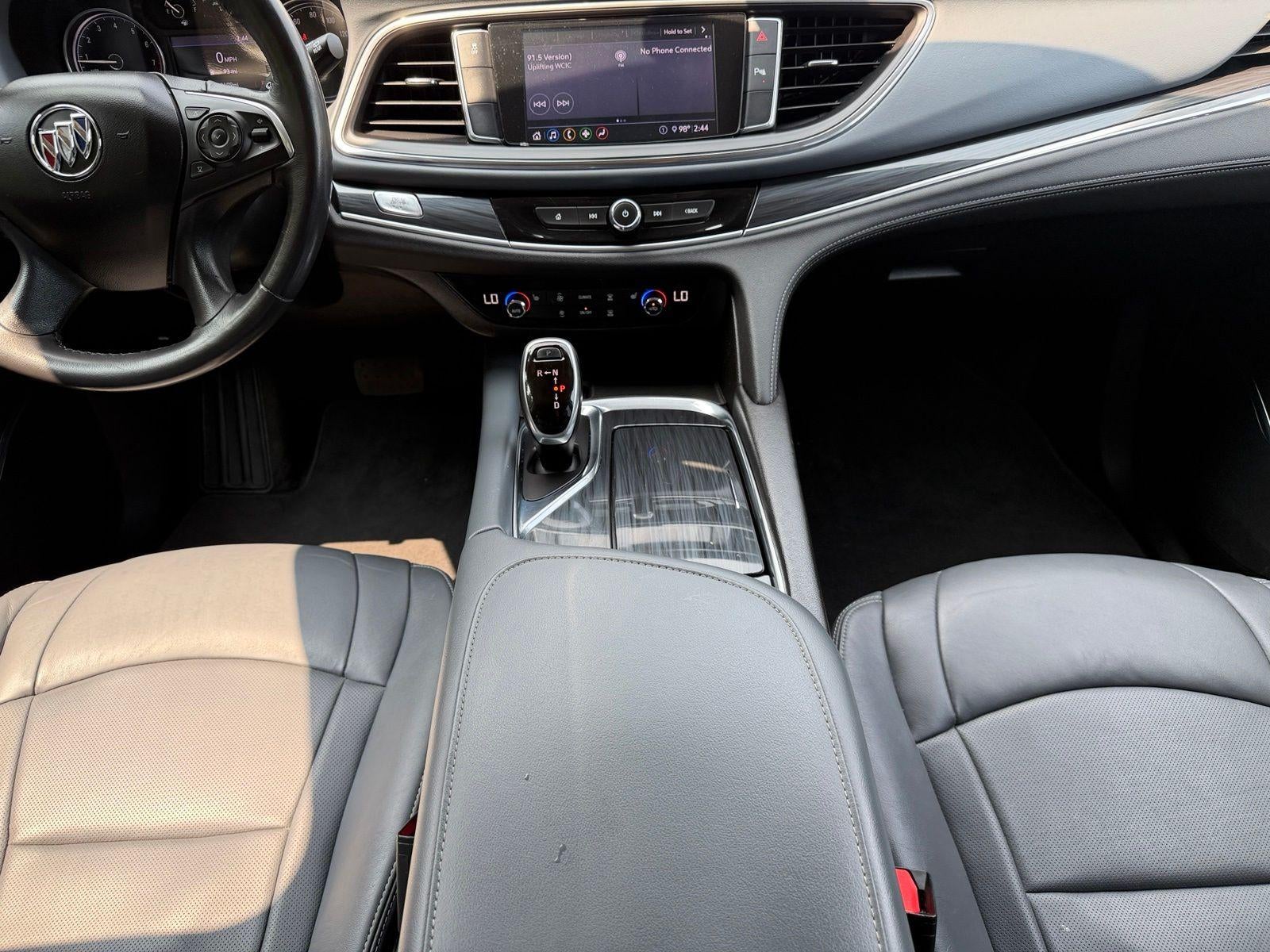 2020 Buick Enclave Essence