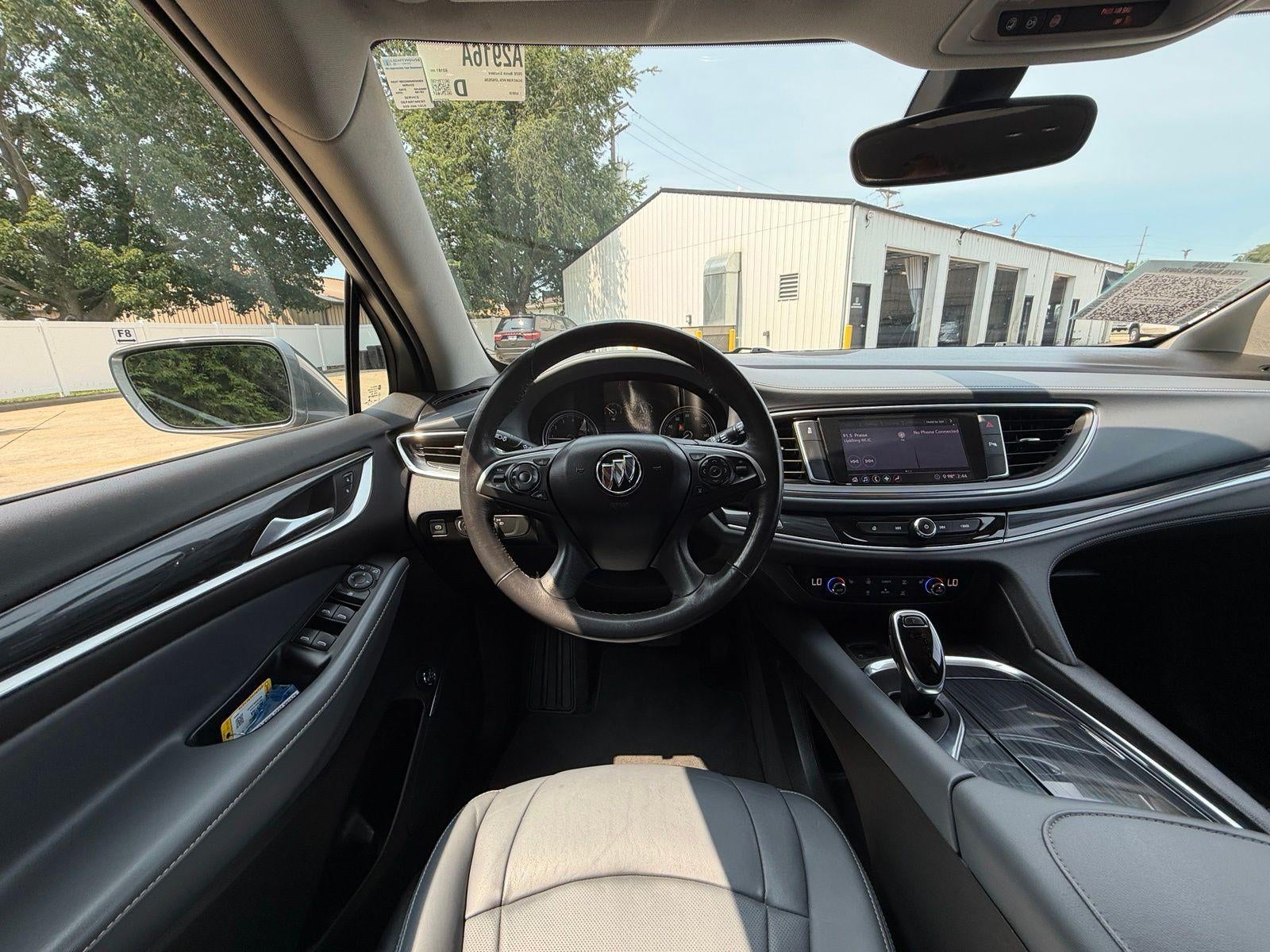 2020 Buick Enclave Essence