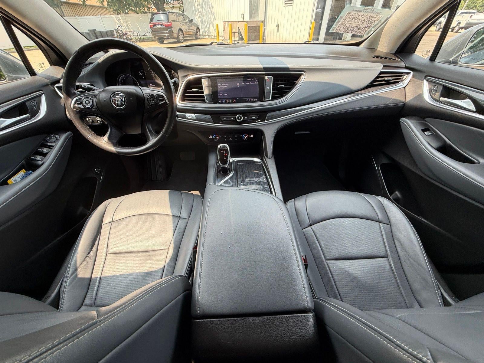 2020 Buick Enclave Essence