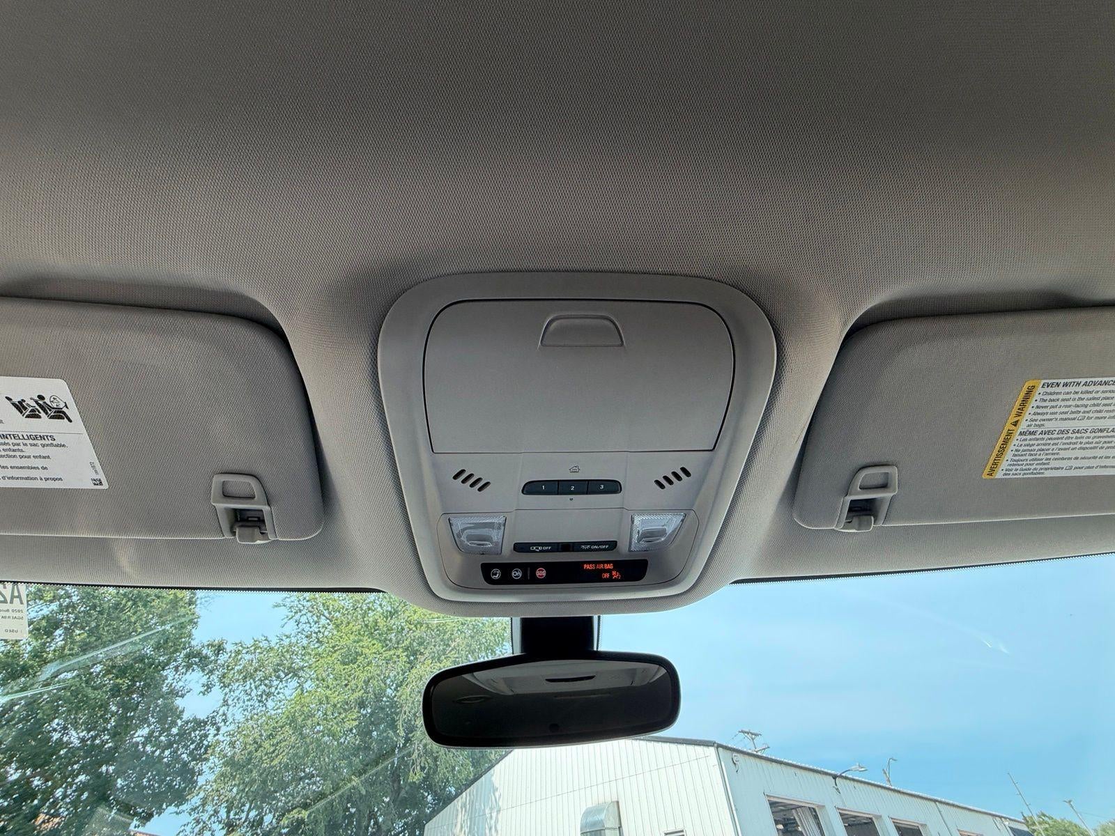 2020 Buick Enclave Essence