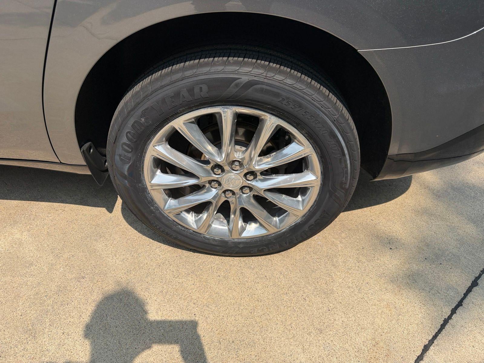 2020 Buick Enclave Essence