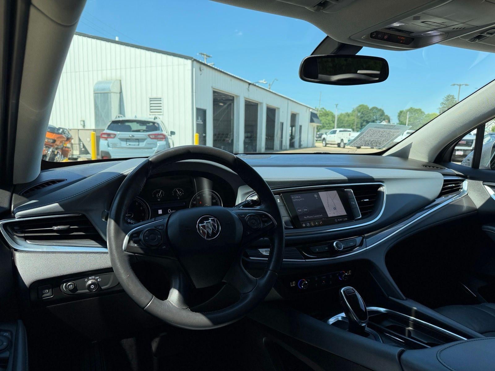 2021 Buick Enclave Essence