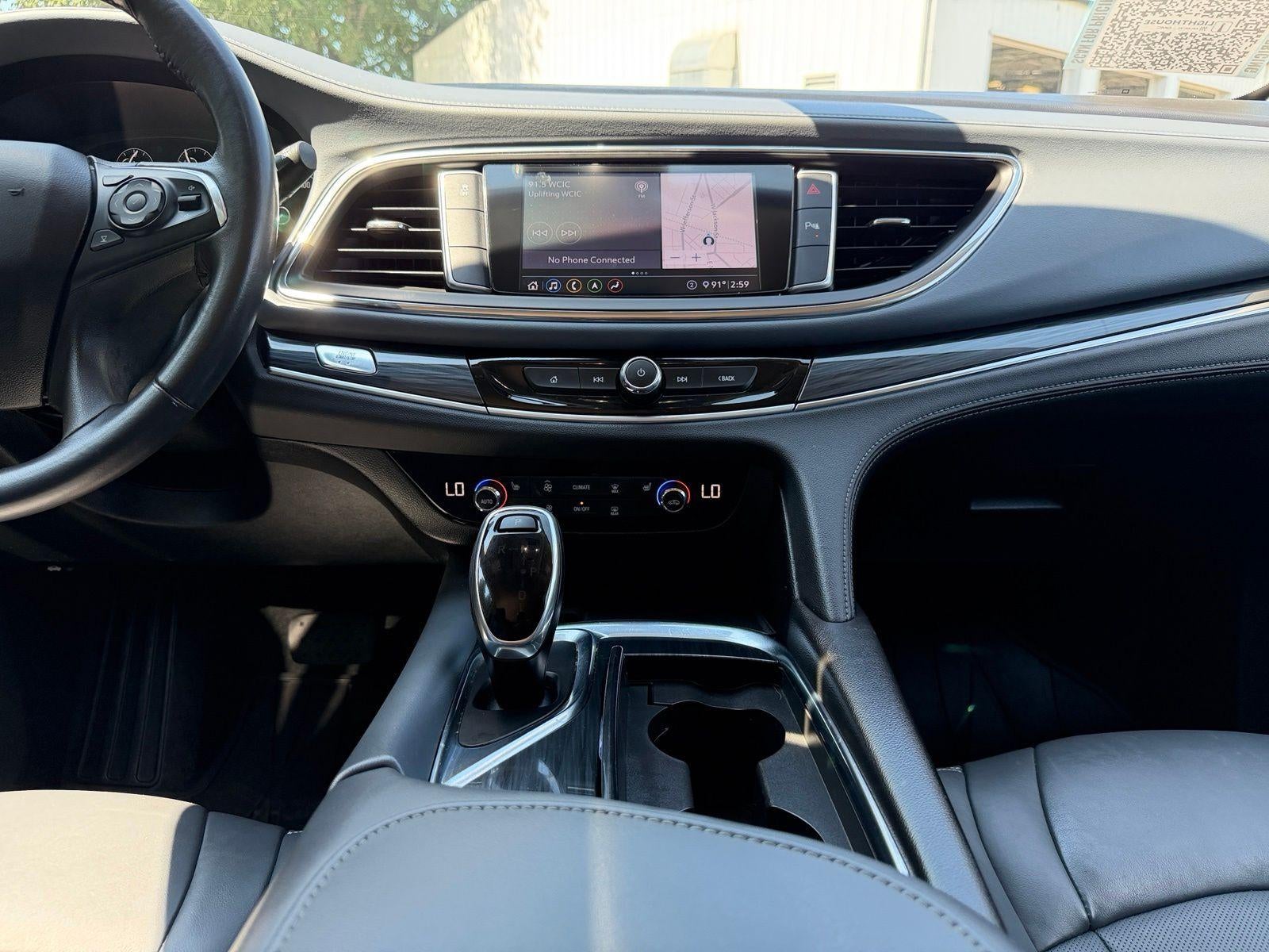 2021 Buick Enclave Essence