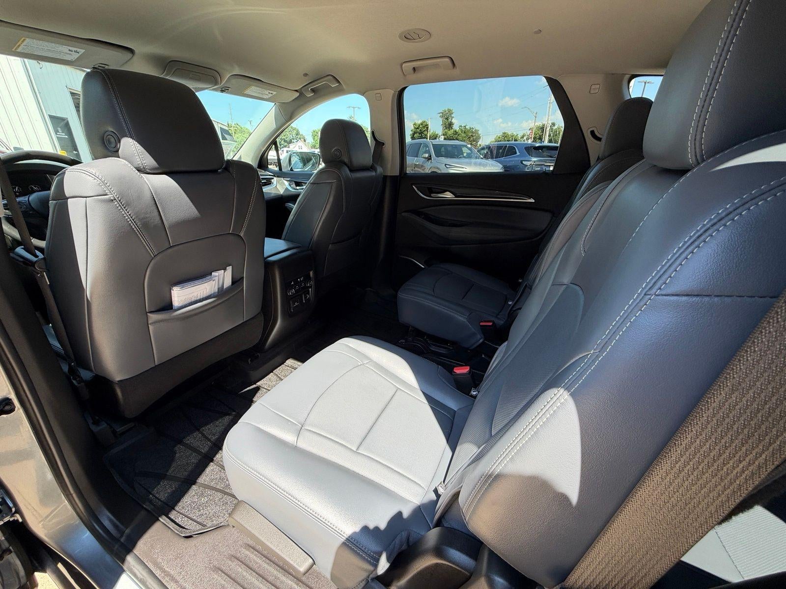 2021 Buick Enclave Essence
