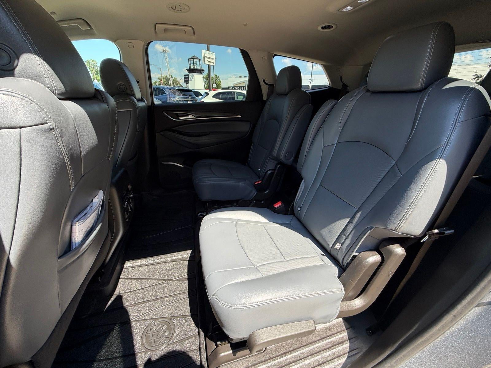 2021 Buick Enclave Essence