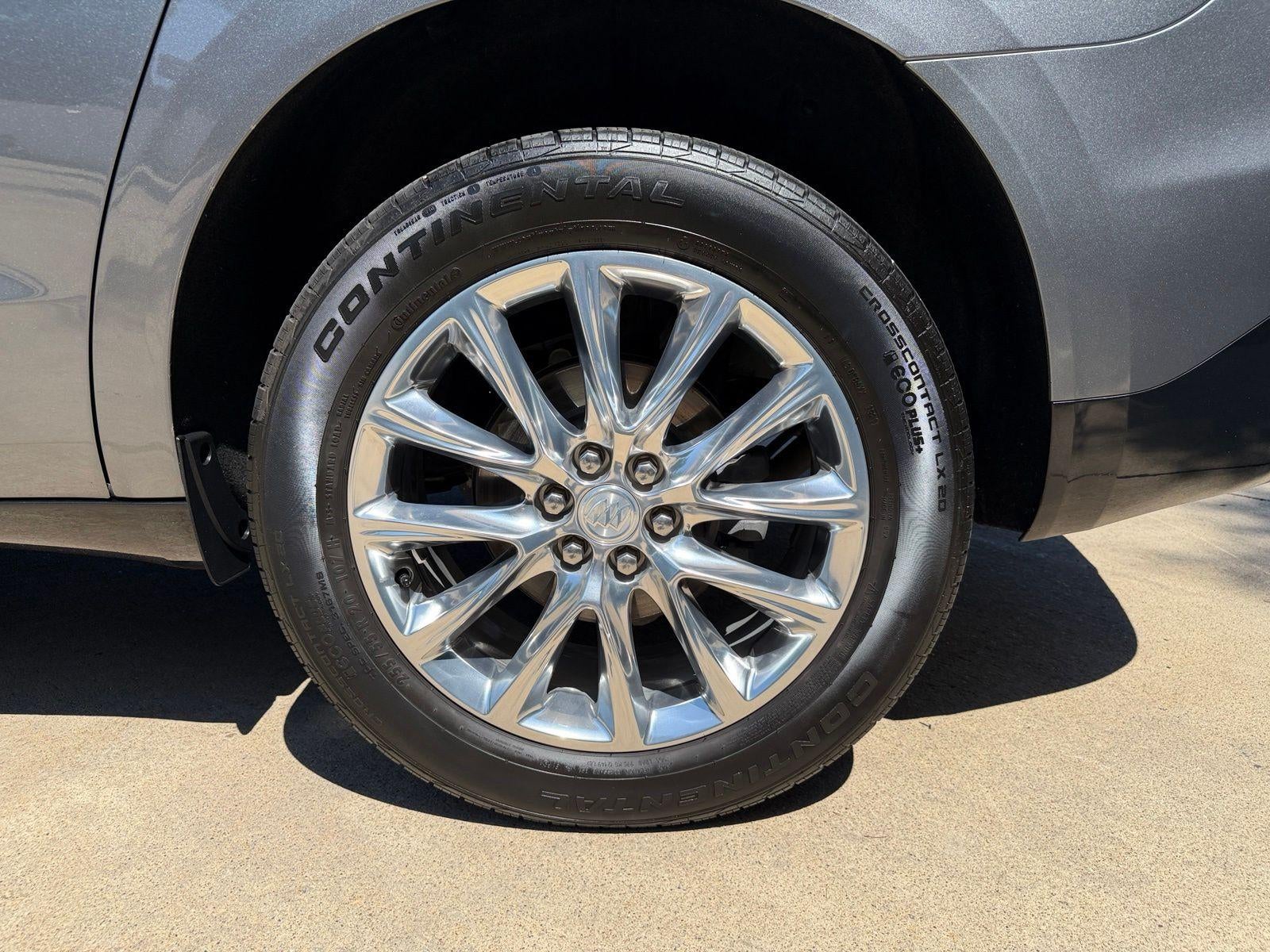2021 Buick Enclave Essence