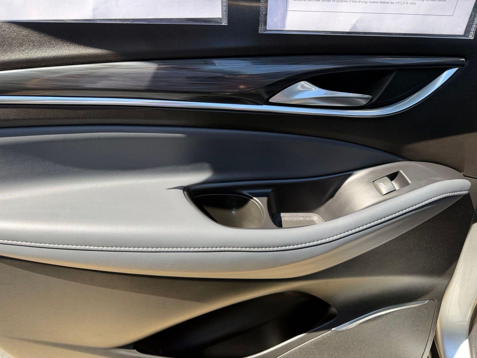 2021 Buick Enclave Essence