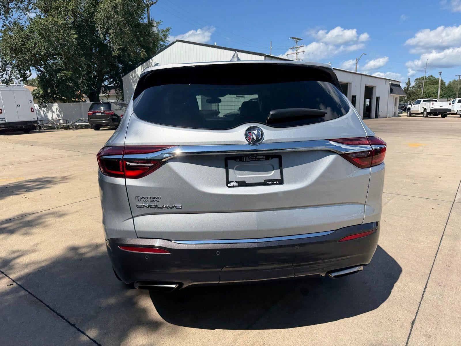 2021 Buick Enclave Essence