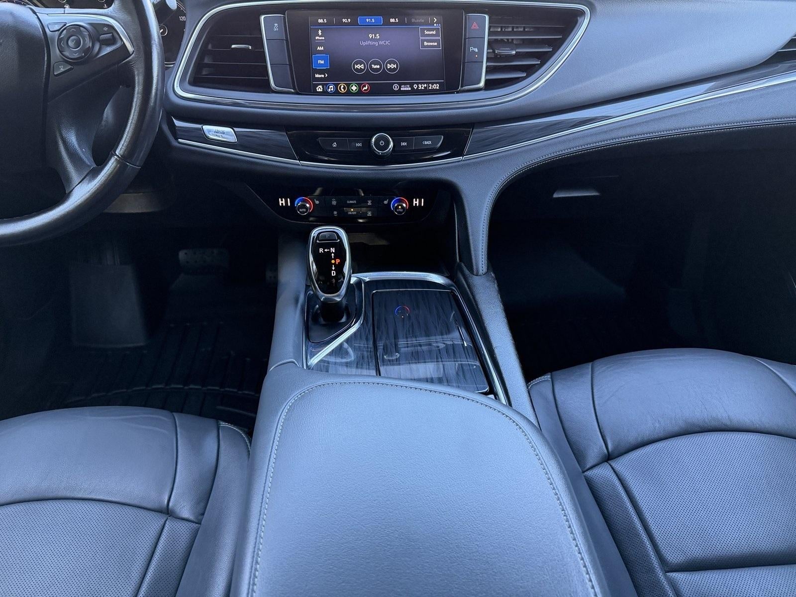 2020 Buick Enclave Essence