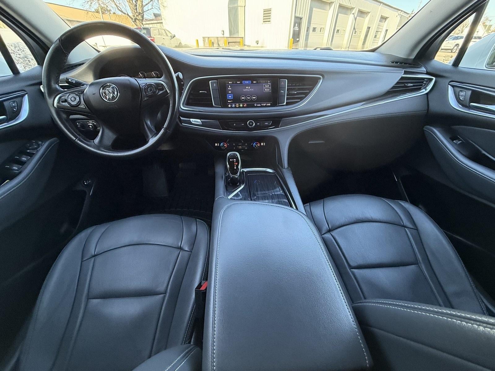 2020 Buick Enclave Essence