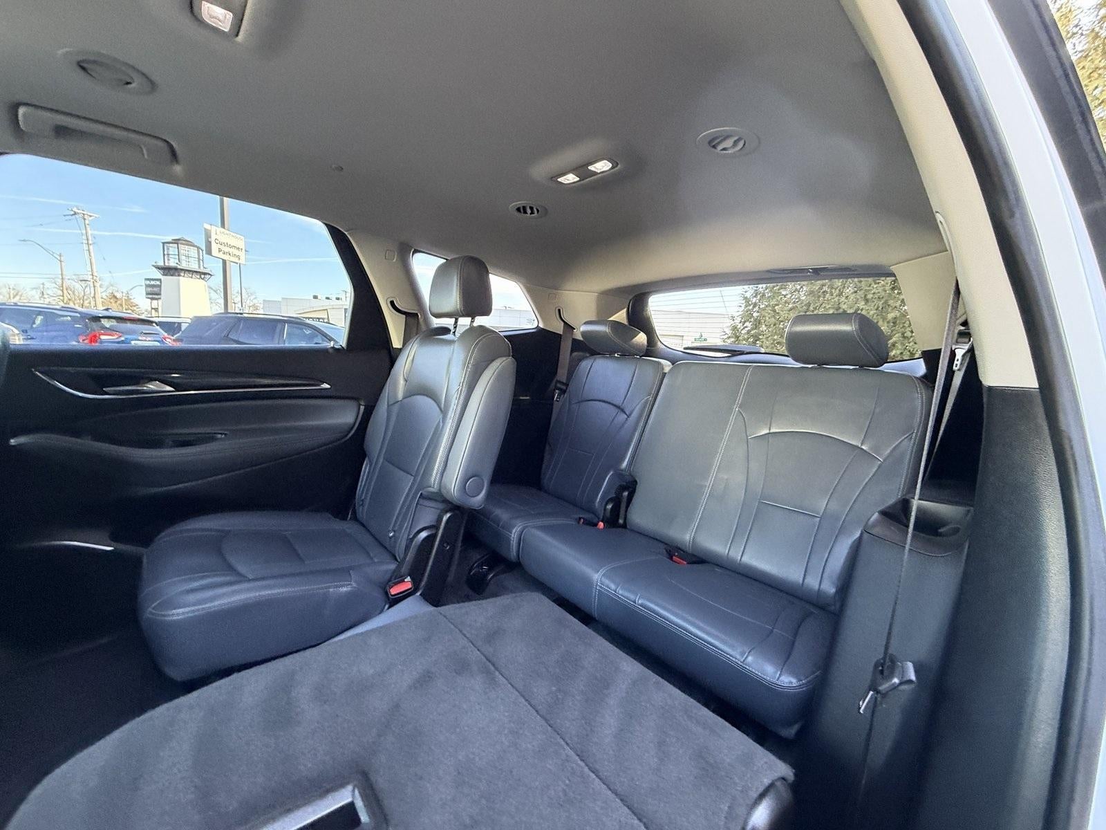 2020 Buick Enclave Essence