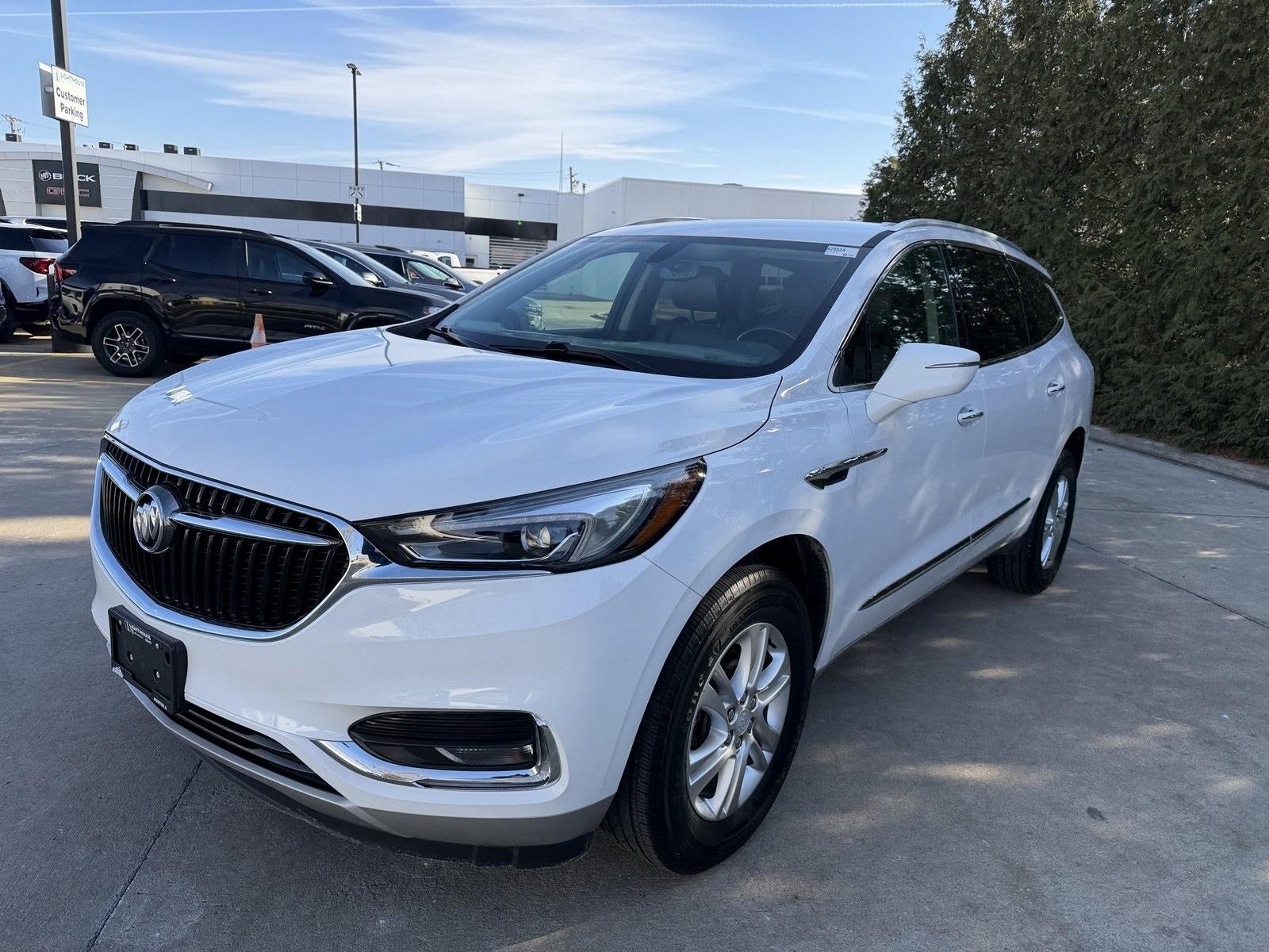 2020 Buick Enclave Essence