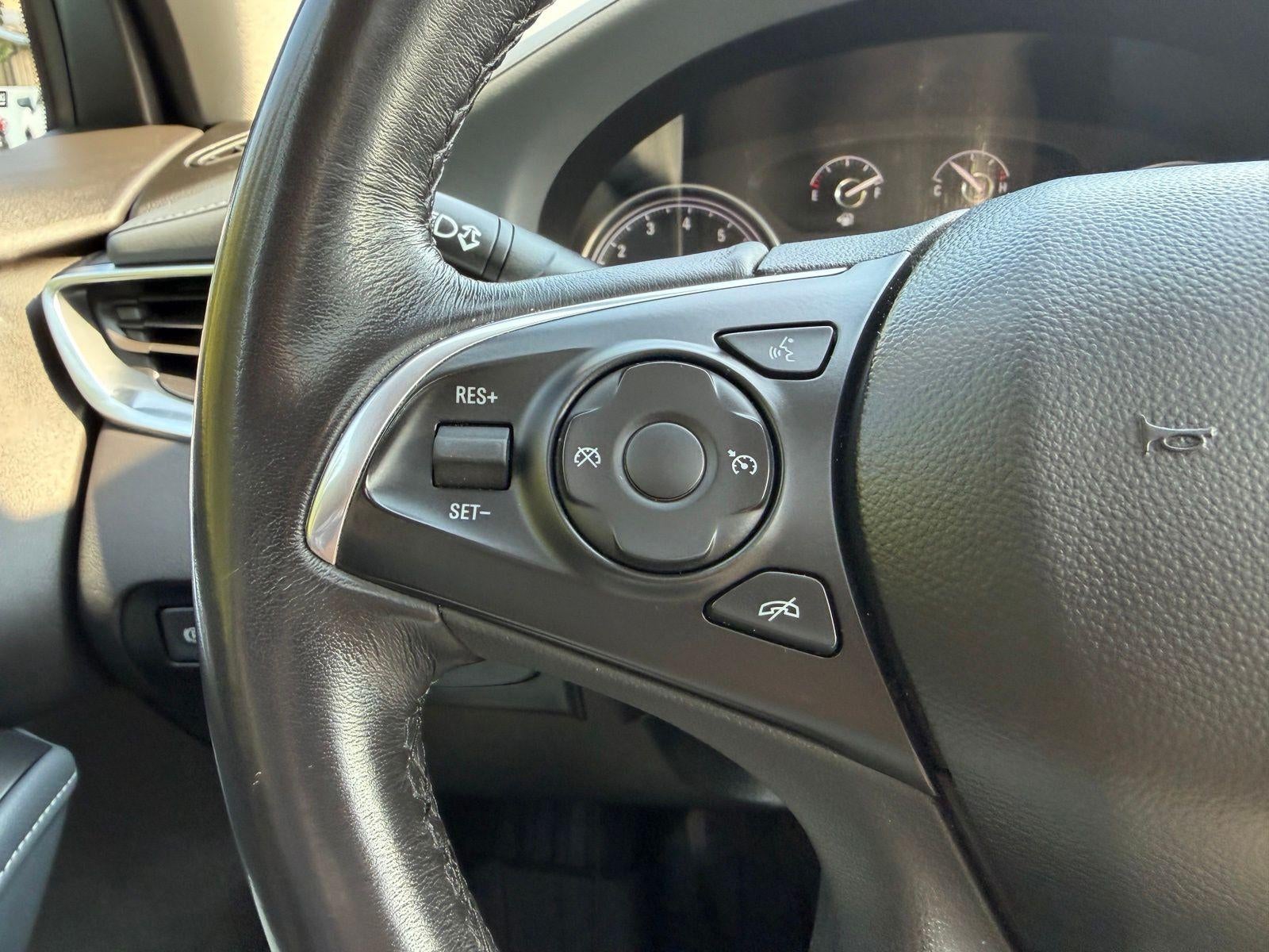 2021 Buick Enclave Essence