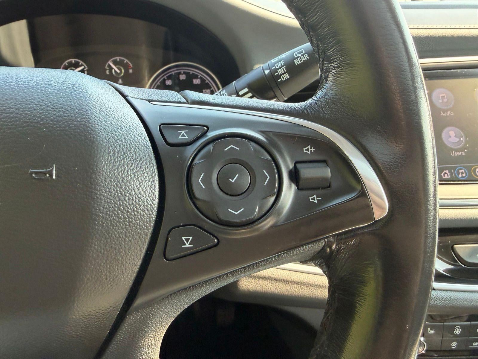 2021 Buick Enclave Essence