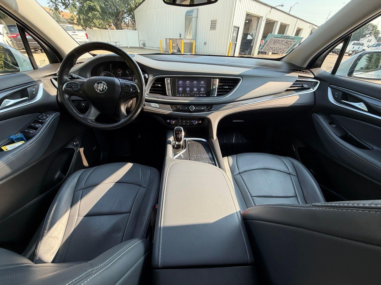 2021 Buick Enclave Essence