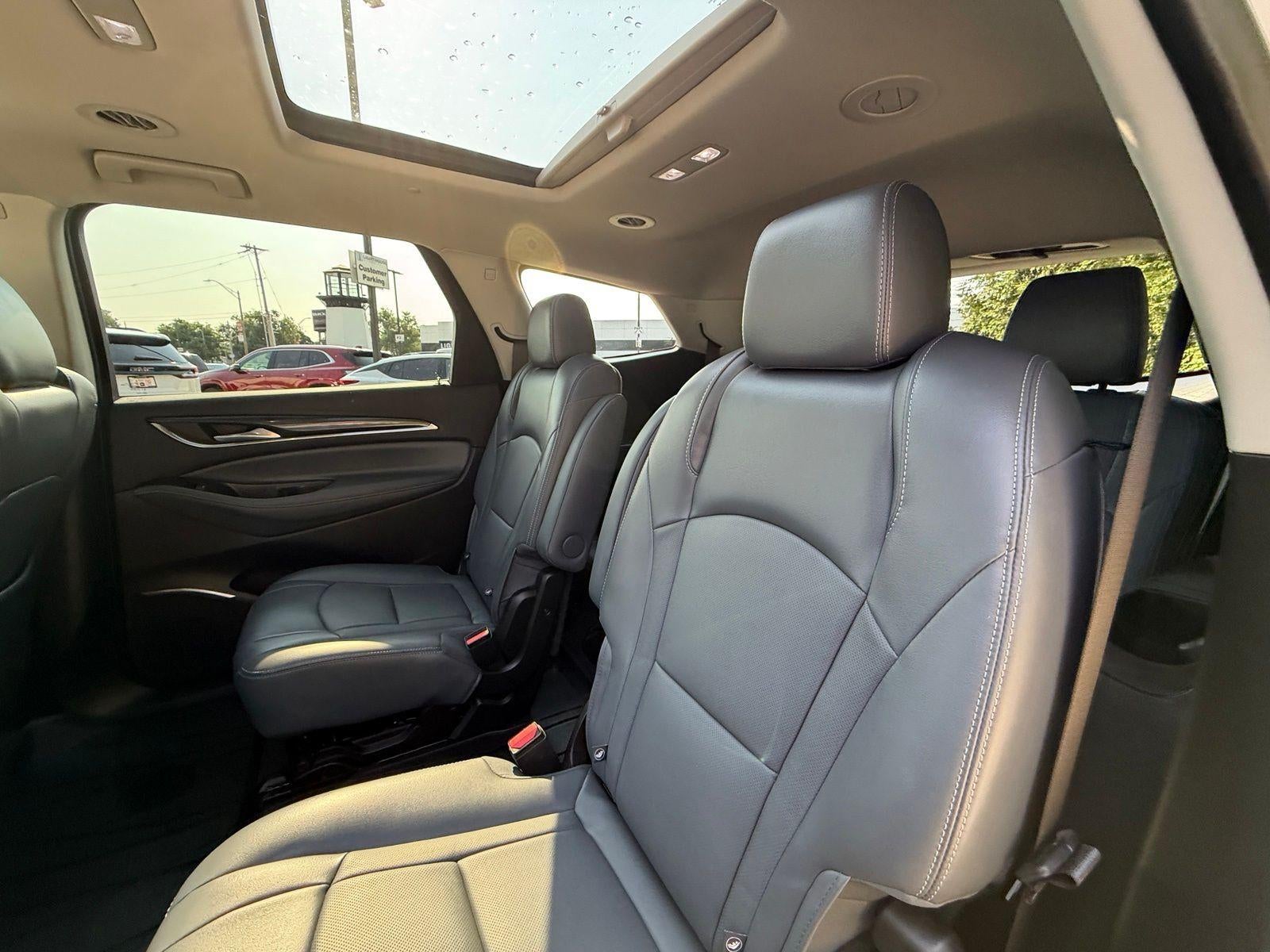 2021 Buick Enclave Essence