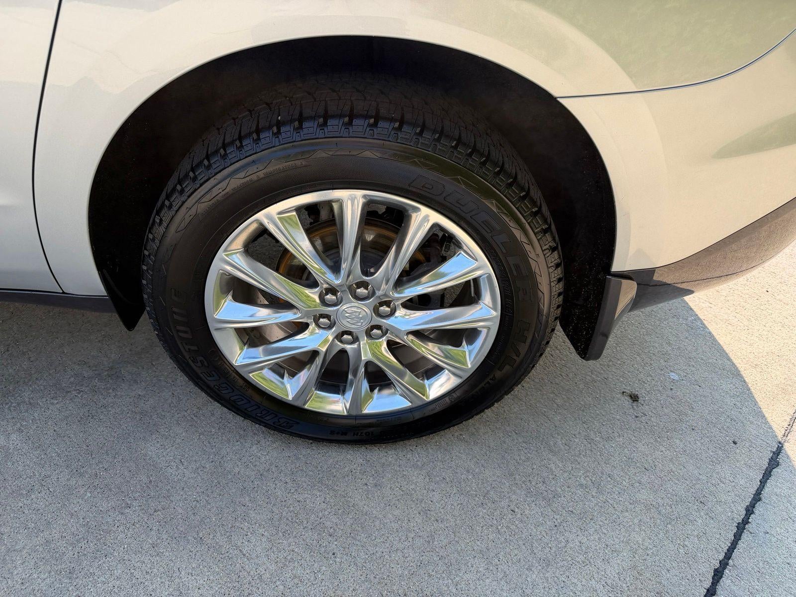 2021 Buick Enclave Essence