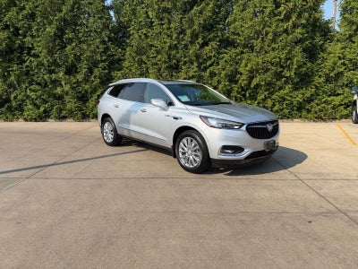 2021 Buick Enclave Essence