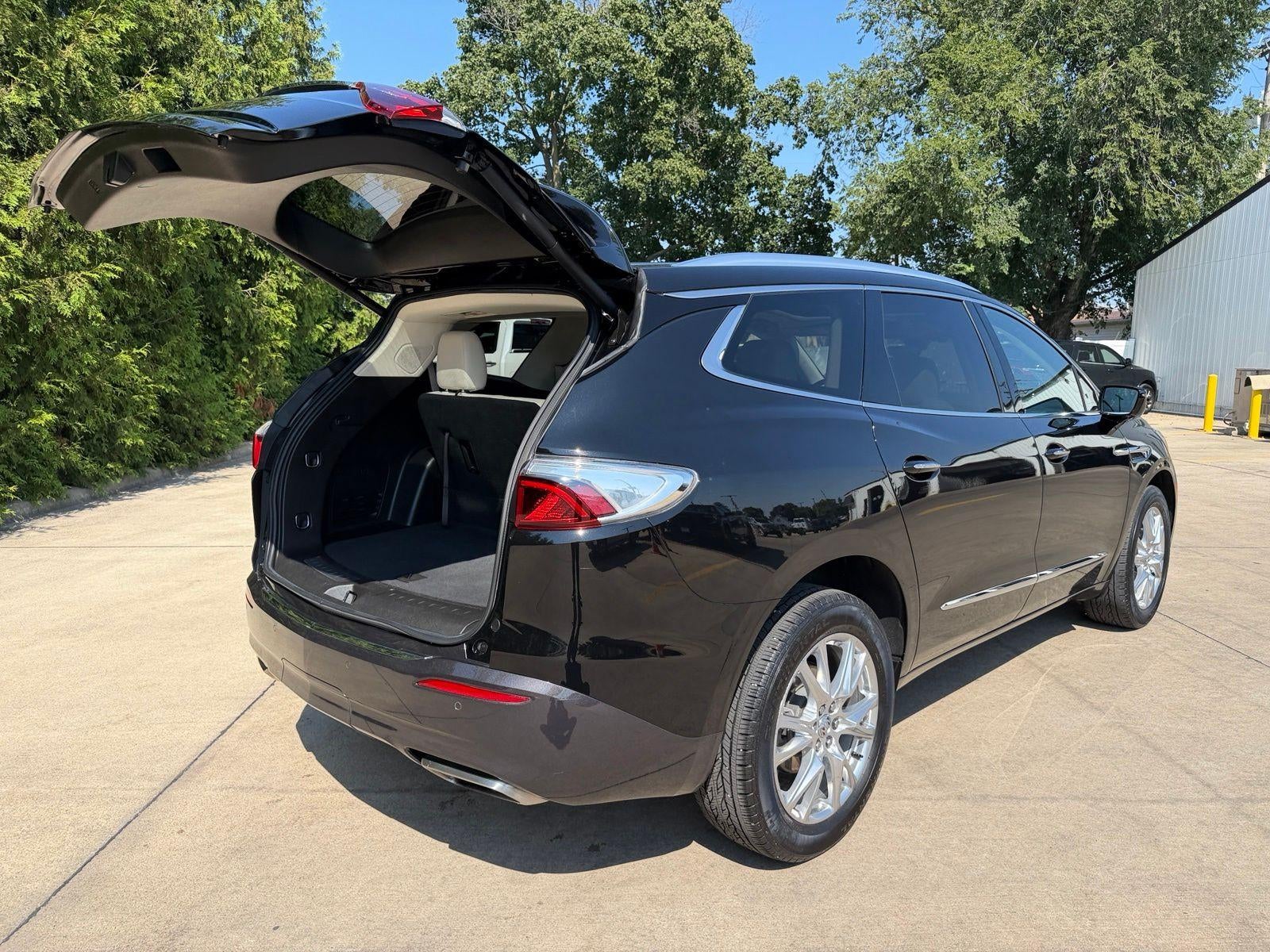2023 Buick Enclave Premium Group