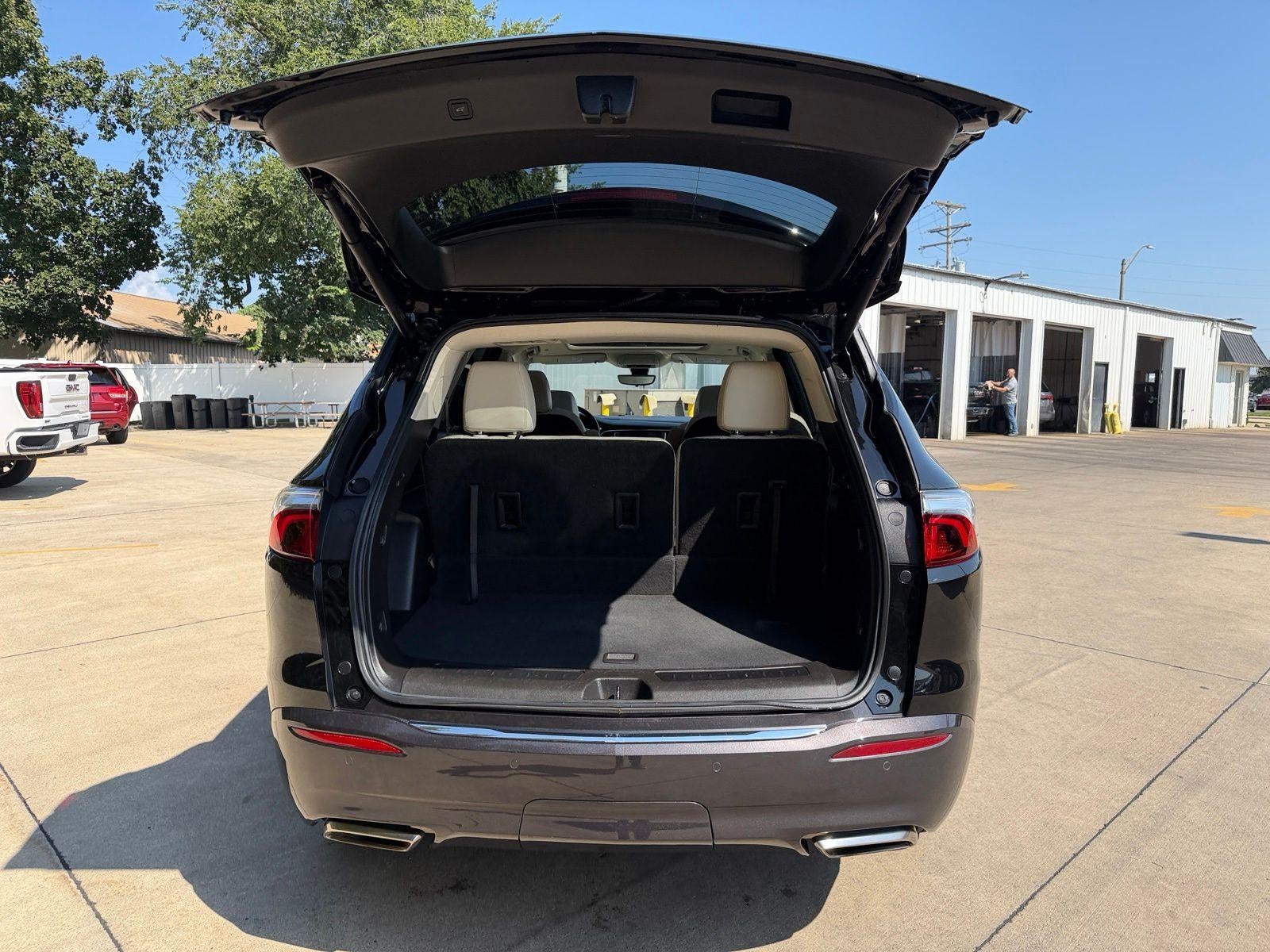 2023 Buick Enclave Premium Group