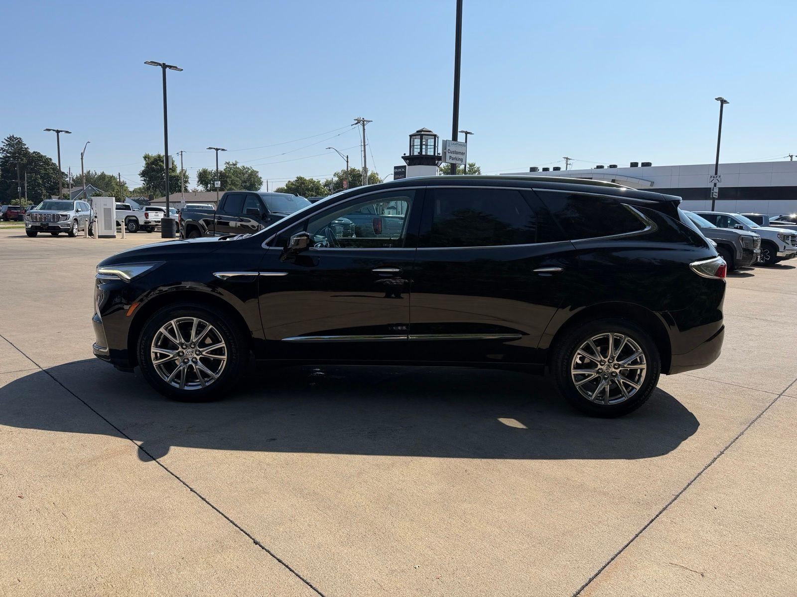 2023 Buick Enclave Premium Group