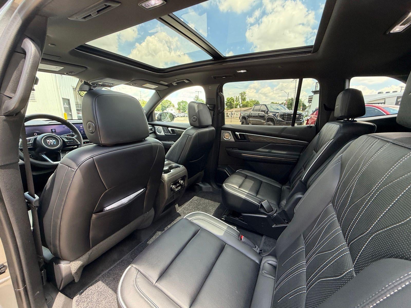 2025 Buick Enclave Avenir