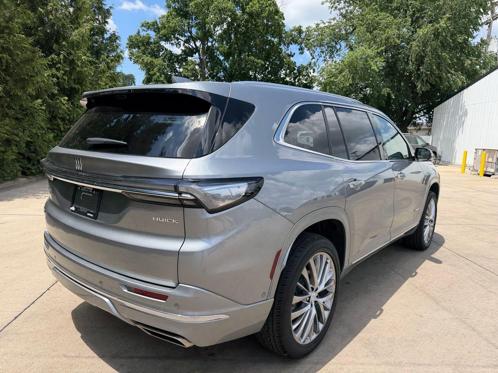 2025 Buick Enclave Avenir