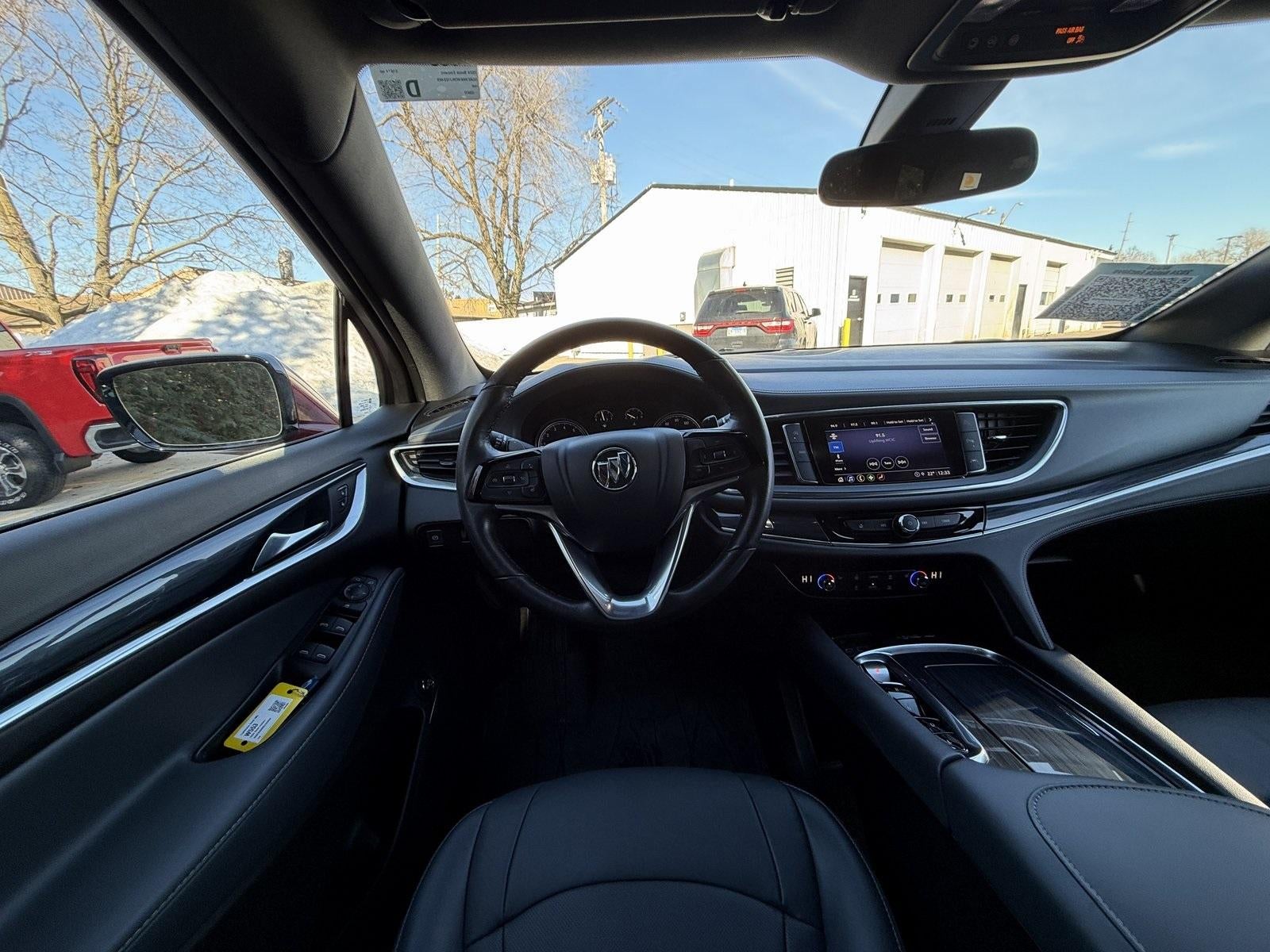 2024 Buick Enclave Essence