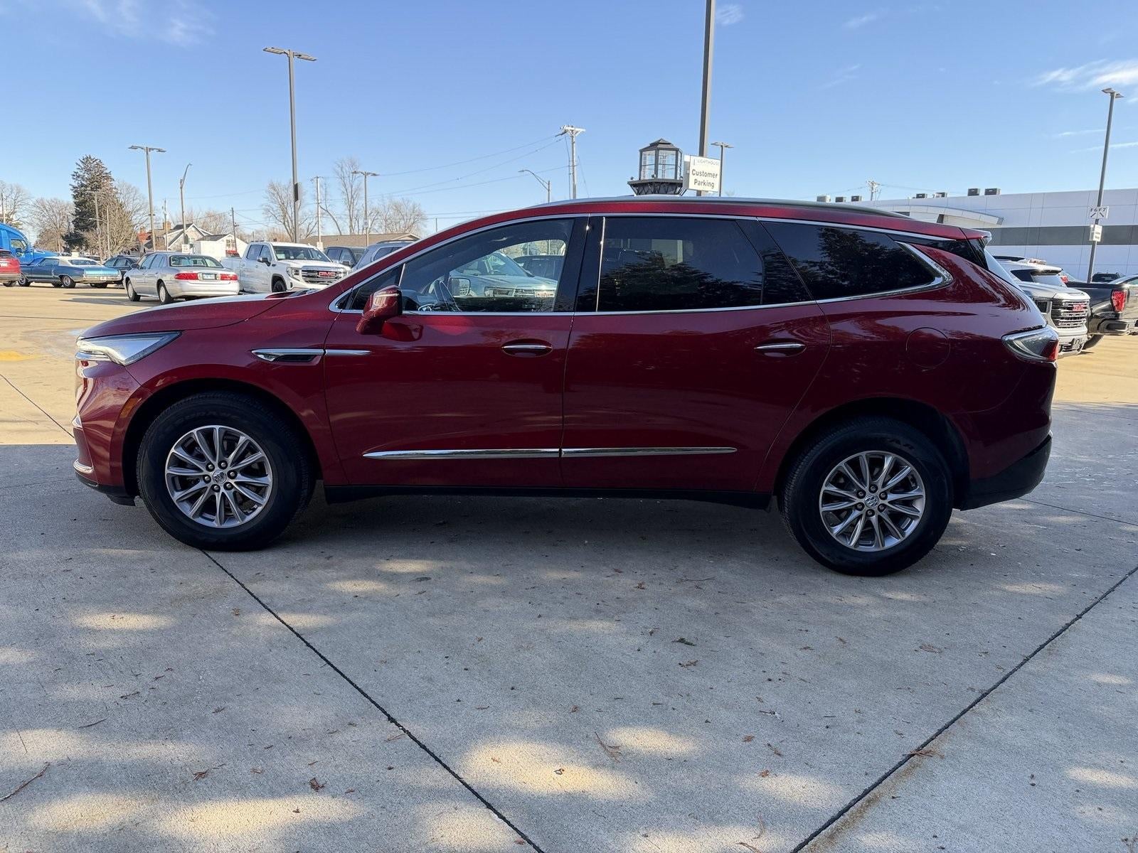 2024 Buick Enclave Essence