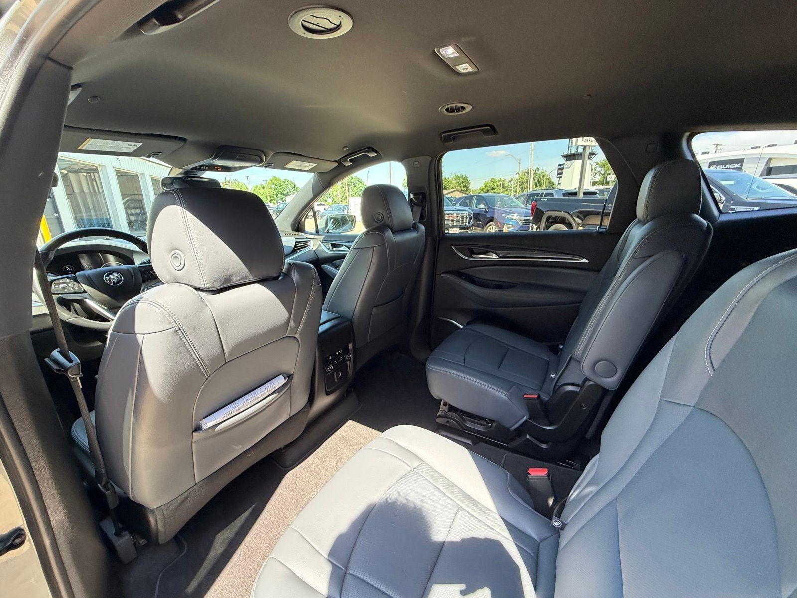 2023 Buick Enclave Essence