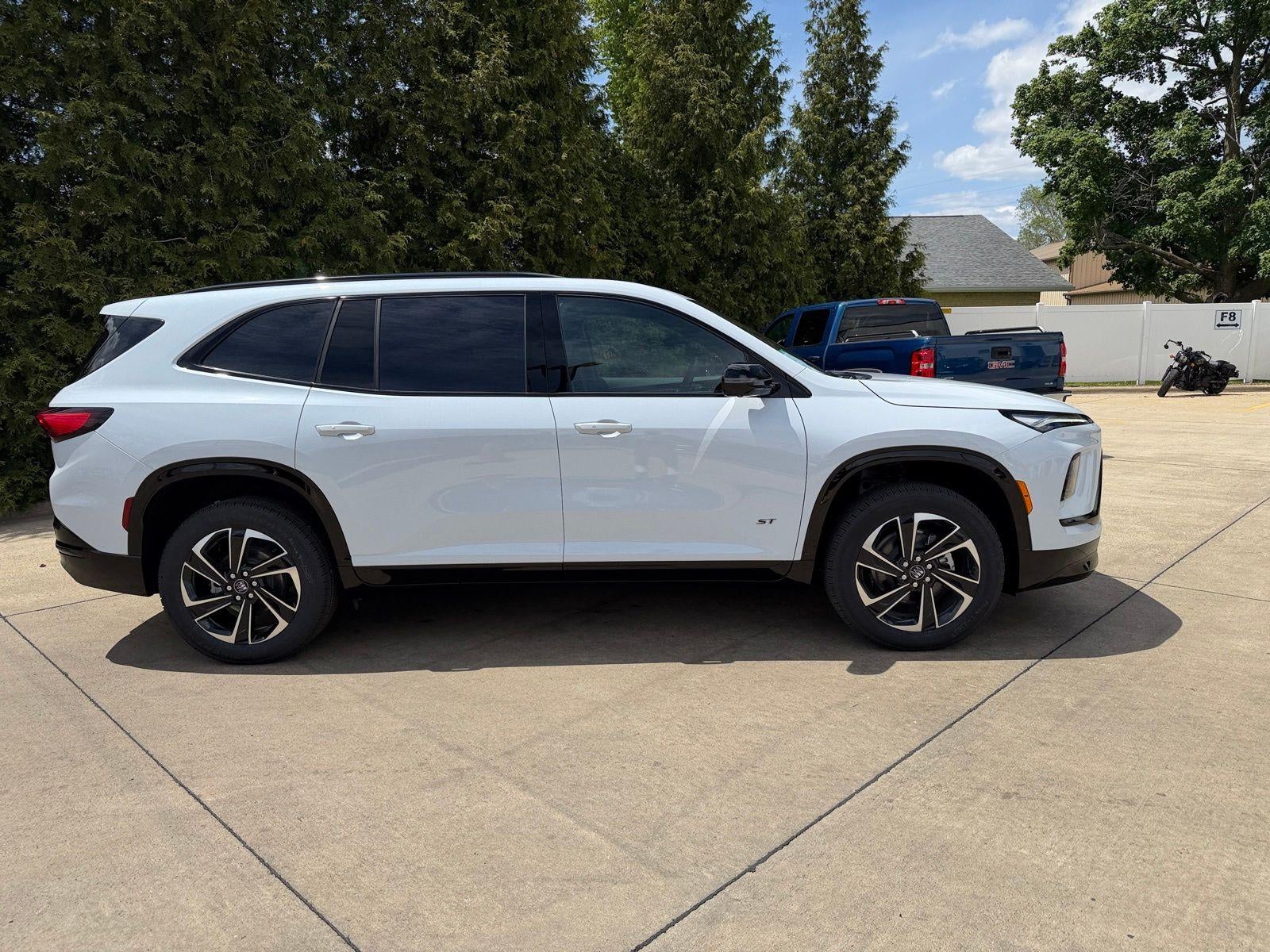 2026 Buick Enclave Sport Touring