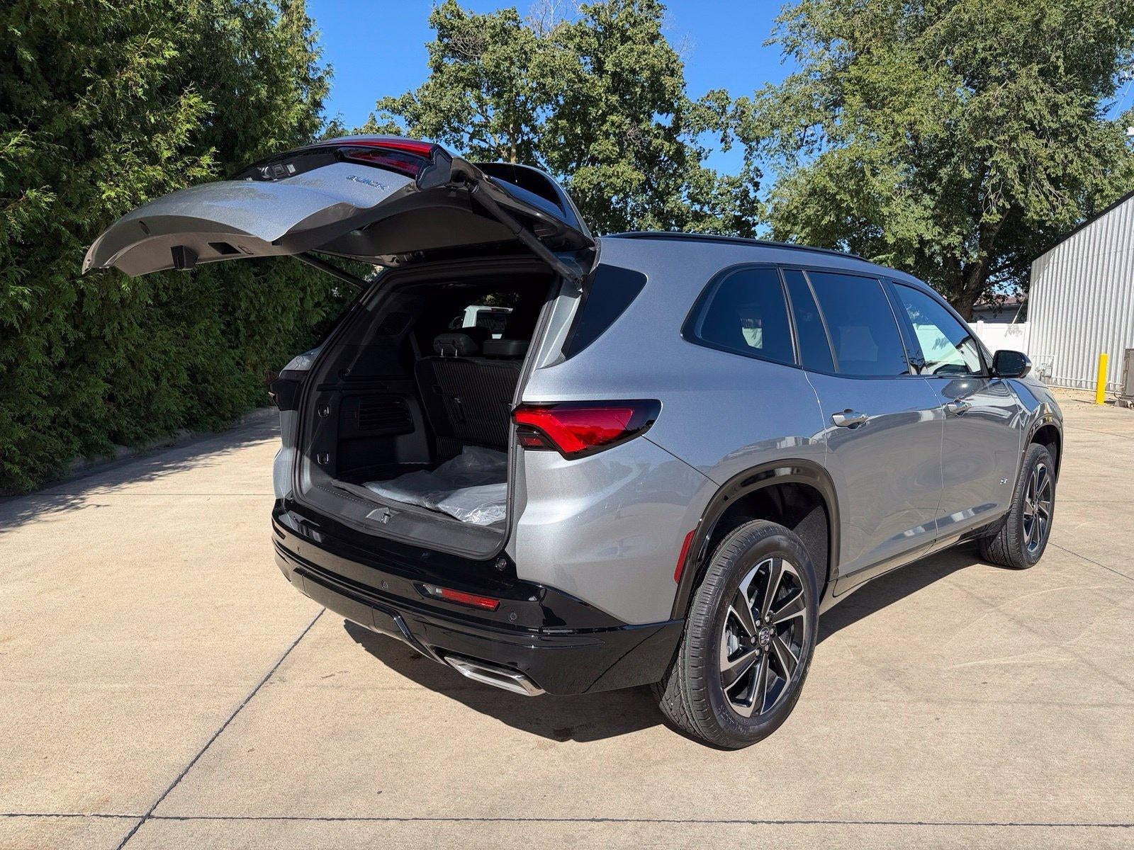 2027 Buick Enclave Sport Touring