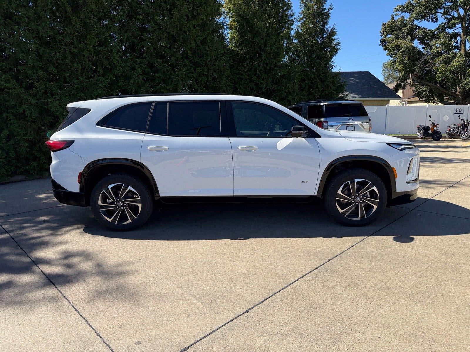 2027 Buick Enclave Sport Touring