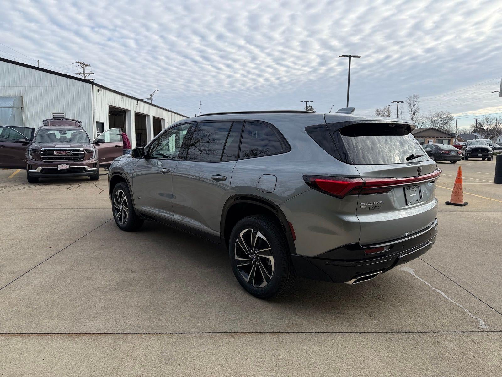 2026 Buick Enclave Sport Touring