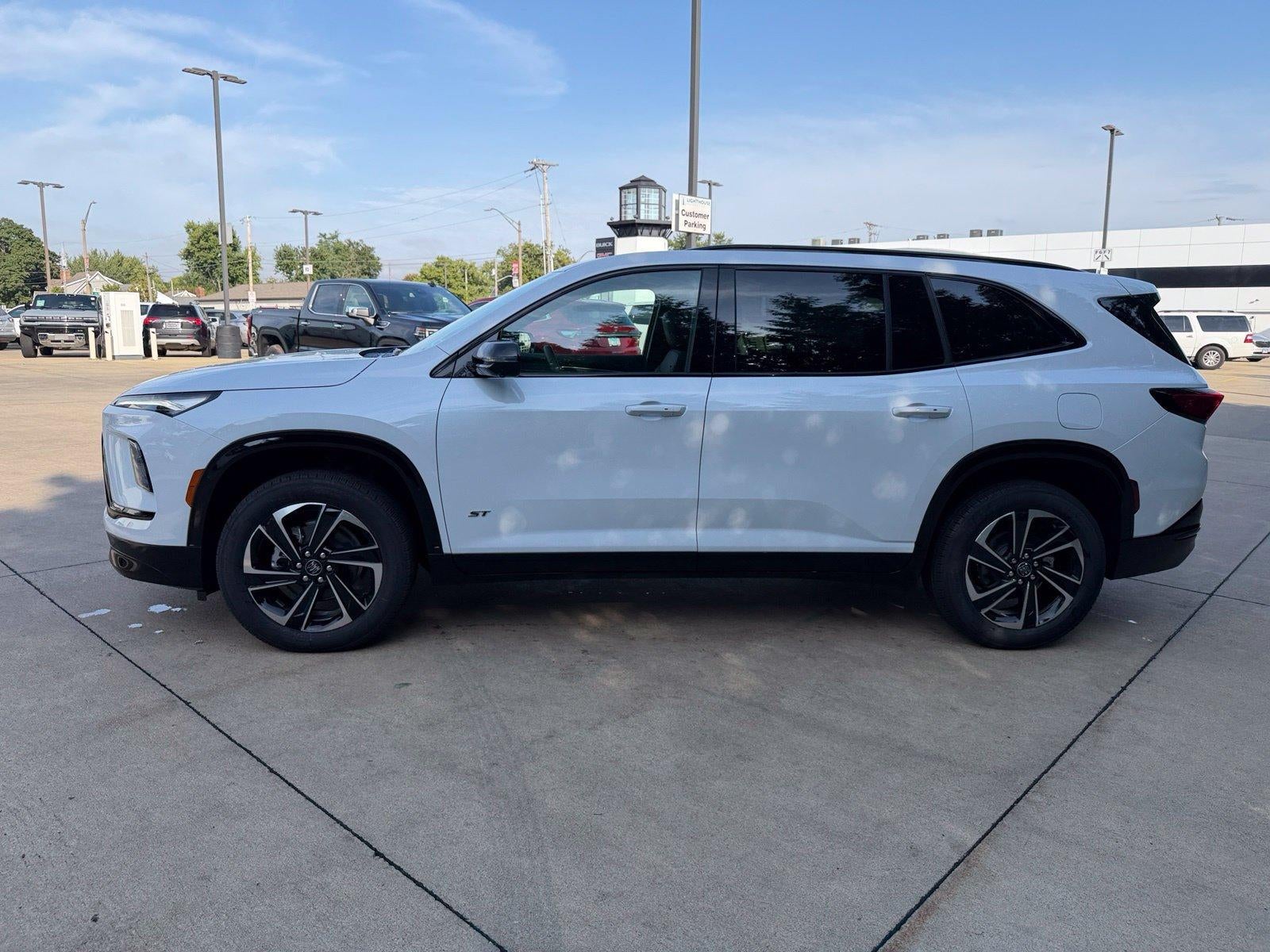 2027 Buick Enclave Sport Touring - Photo 8