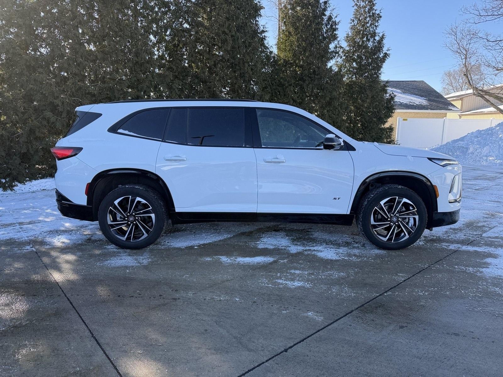 2025 Buick Enclave Sport Touring