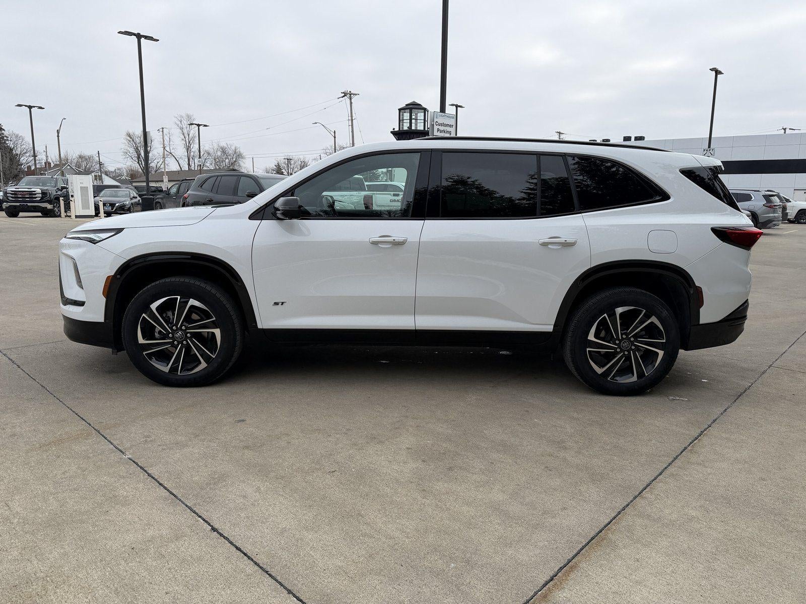 2025 Buick Enclave Sport Touring