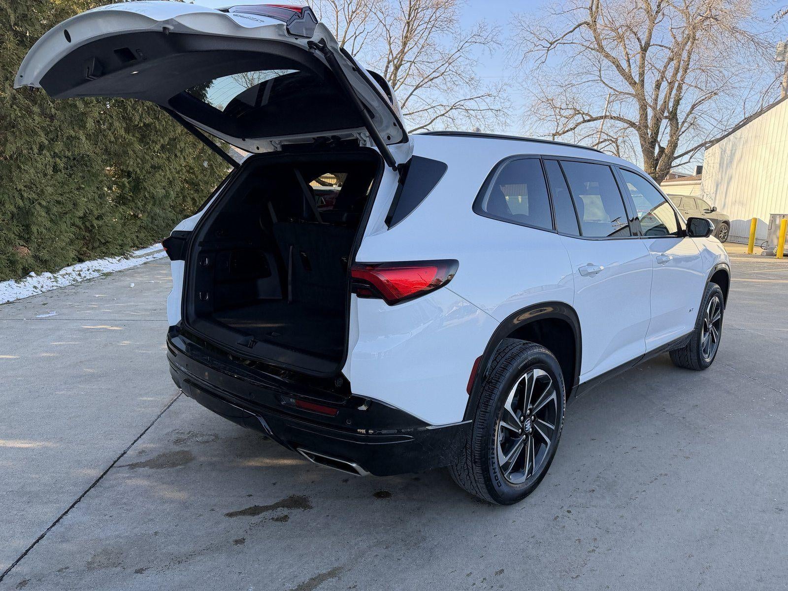 2025 Buick Enclave Sport Touring