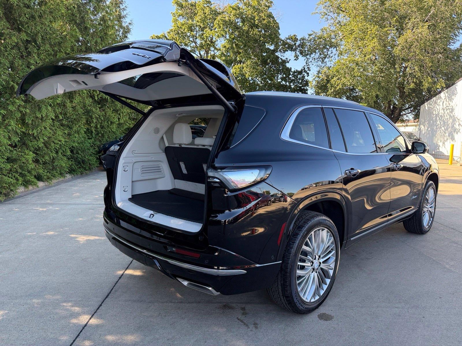 2027 Buick Enclave Avenir