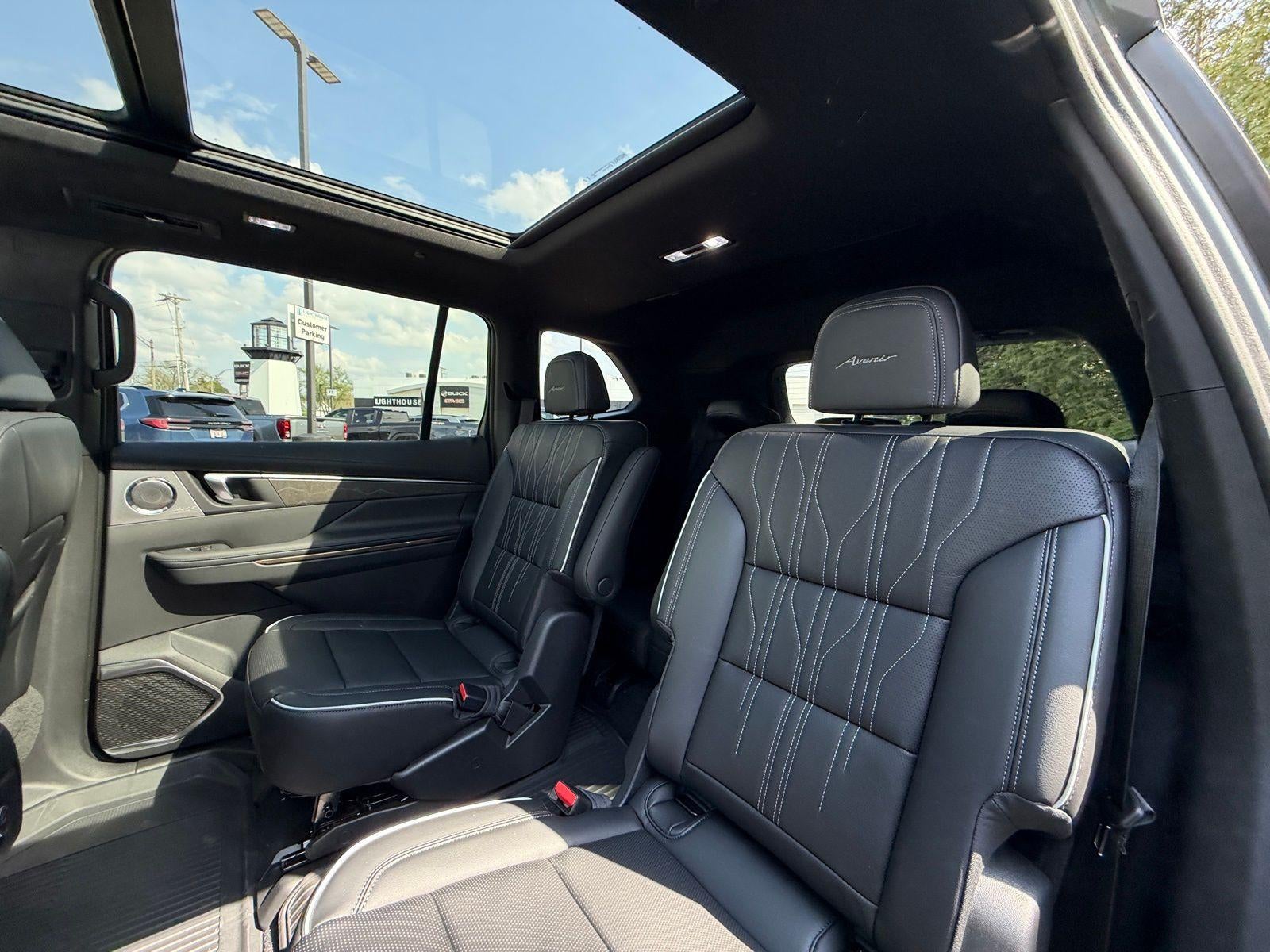 2026 Buick Enclave Avenir