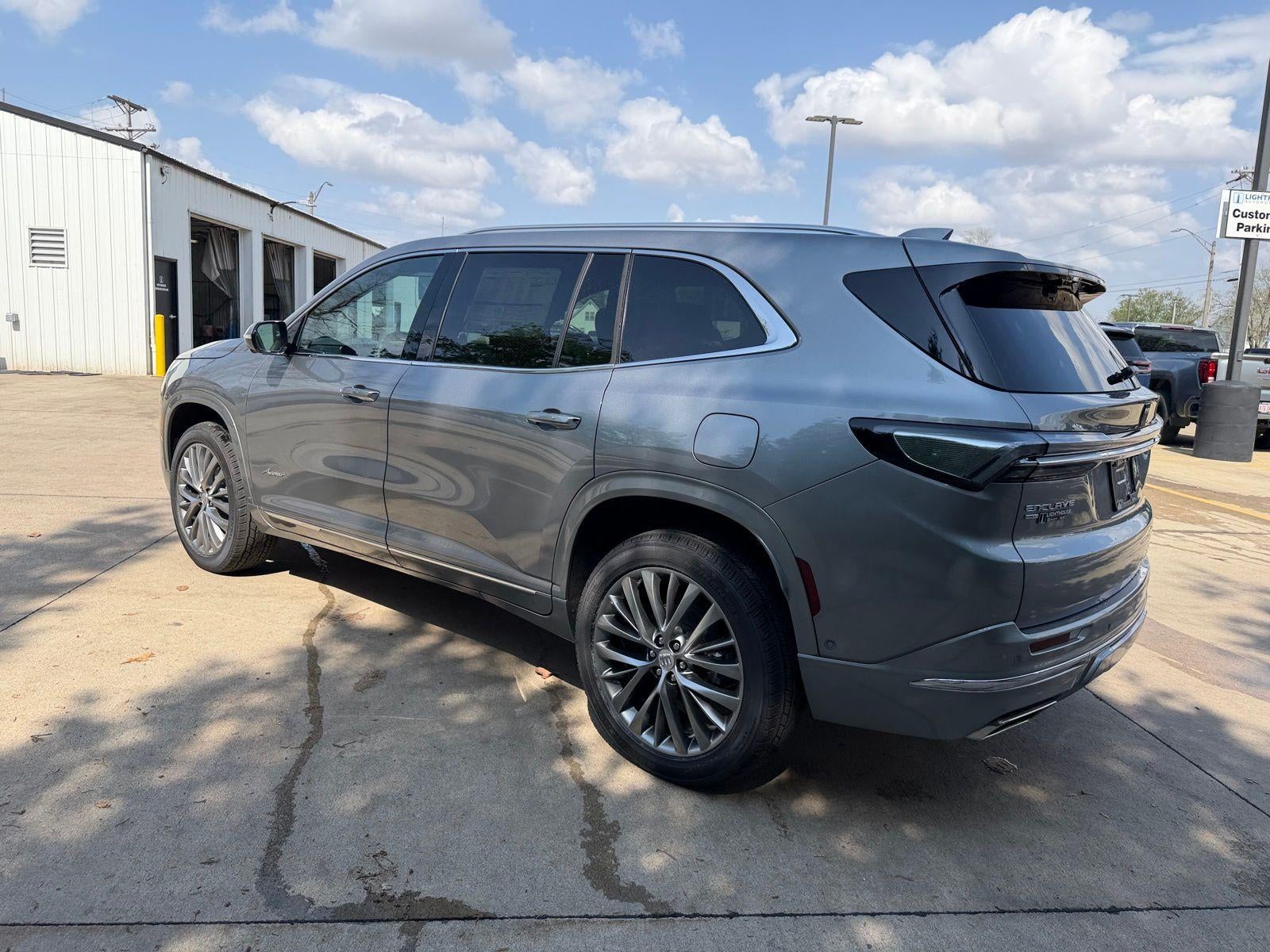 2026 Buick Enclave Avenir