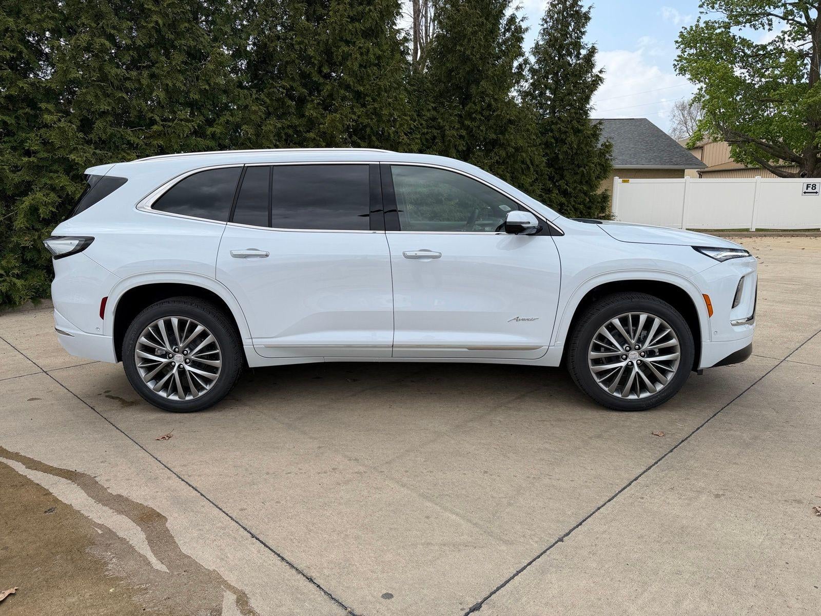 2026 Buick Enclave Avenir