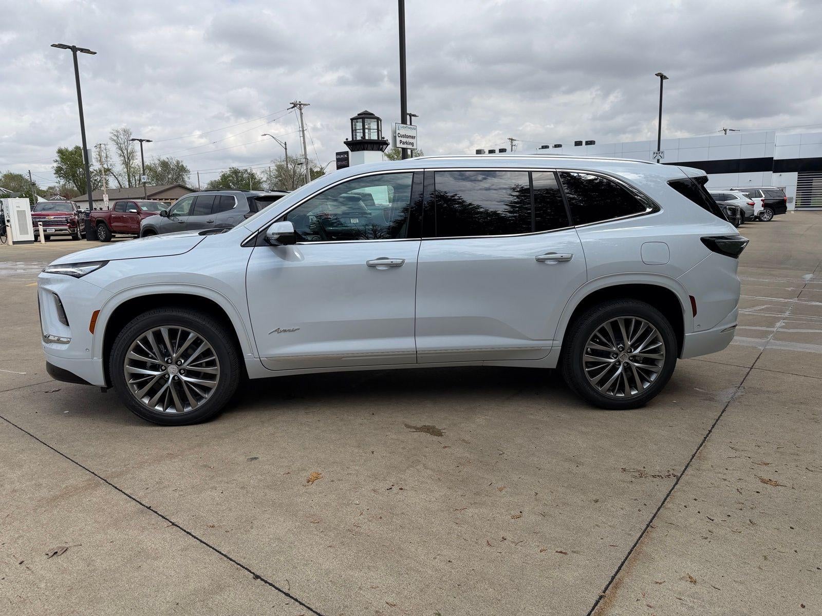 2026 Buick Enclave Avenir