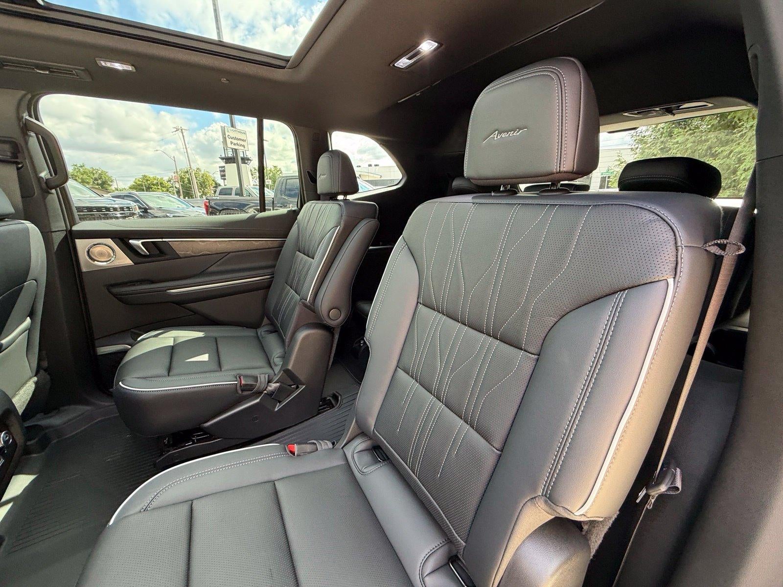 2027 Buick Enclave Avenir